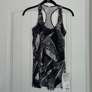 Size 4 lululemon Cool Racerback